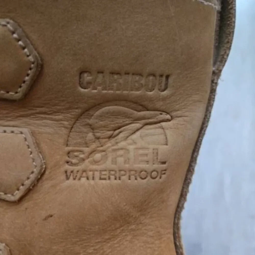 Caribou Sorel women's winter snow waterproof wp boots sz 5 tan with black tread
